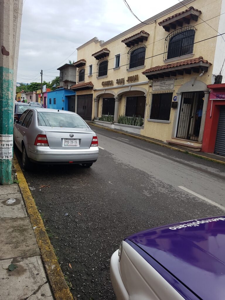 16839 clinica san juan 768x1024