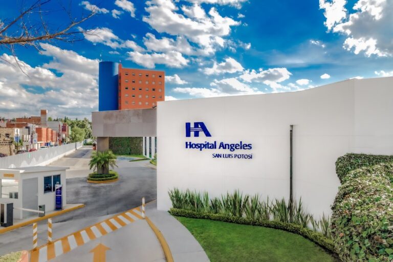 16943 hospital angeles san luis potosi 768x512