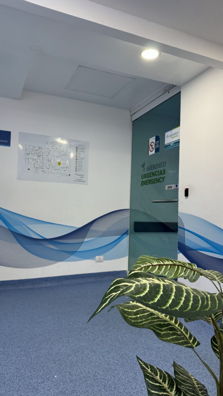 16955 hospital amerimed cancun 768x1365