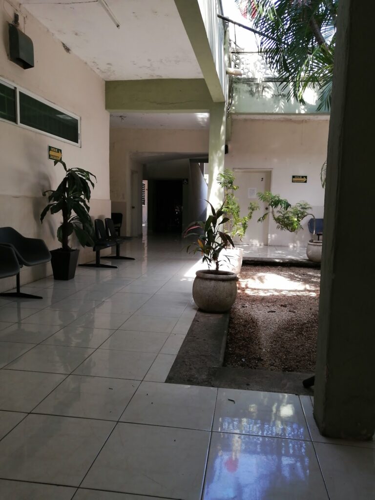 17065 clinica santa maria 768x1024