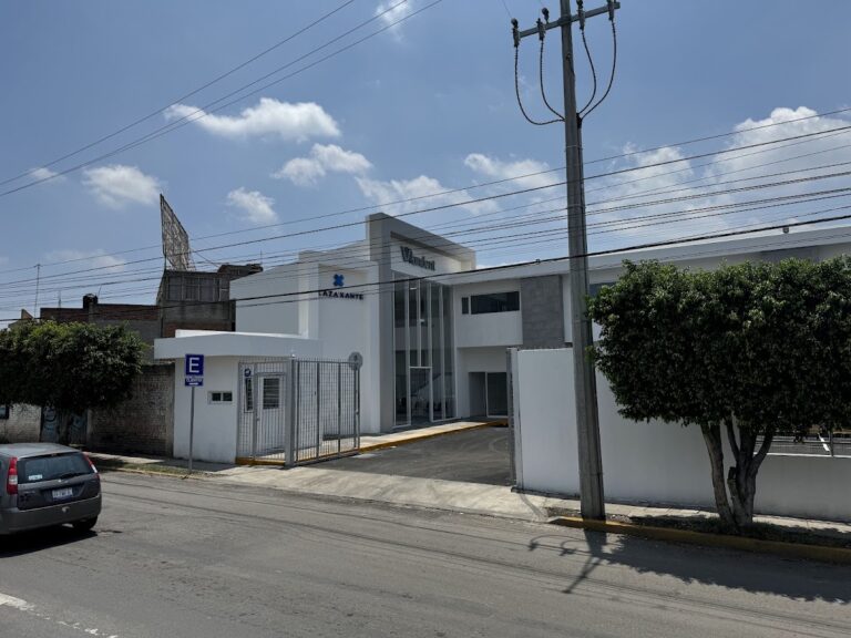 17236 clinica dental vandent 768x576