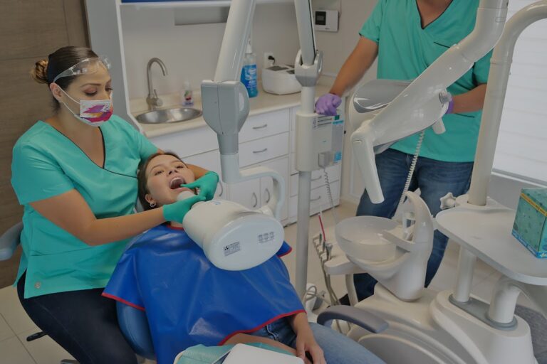 17277 mf dental center dentista zapopan 768x512