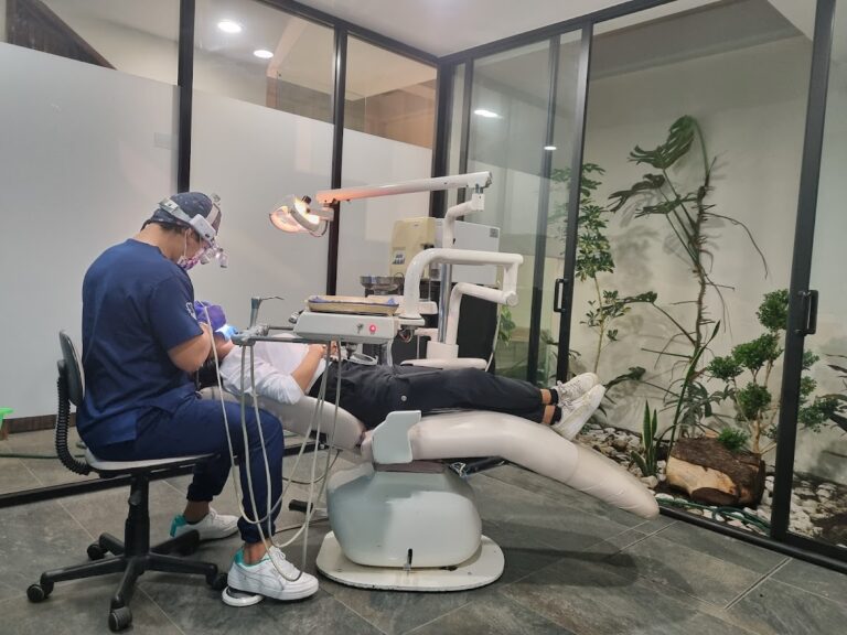 17541 consultorio dental. dr angel 768x576