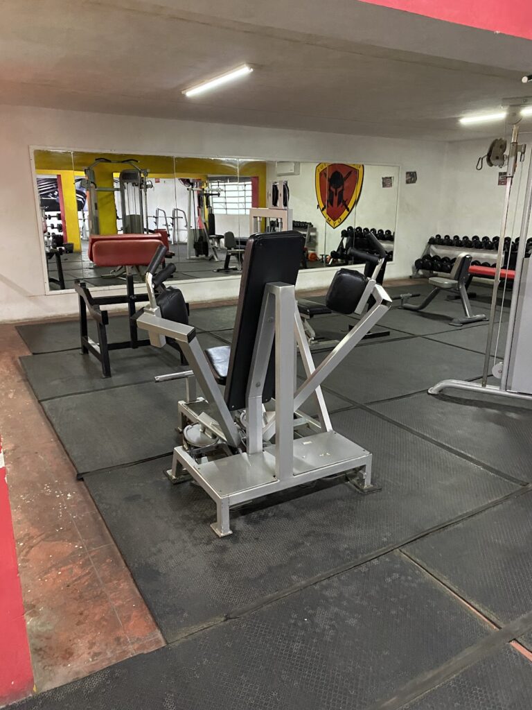 18594 legendarios gym merida 768x1024