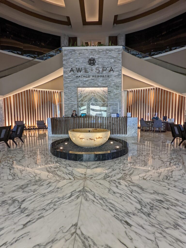 18983 awe spa 768x1024