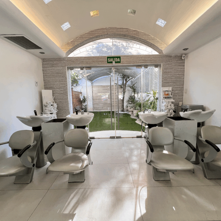 19023 grace spa 768x767