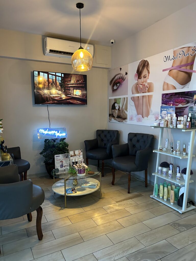 19065 model art spa nuevo laredo 768x1024