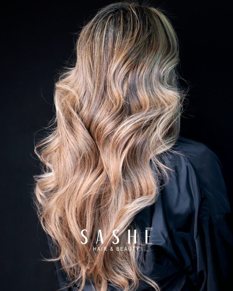 19228 sashe salon de belleza 768x960