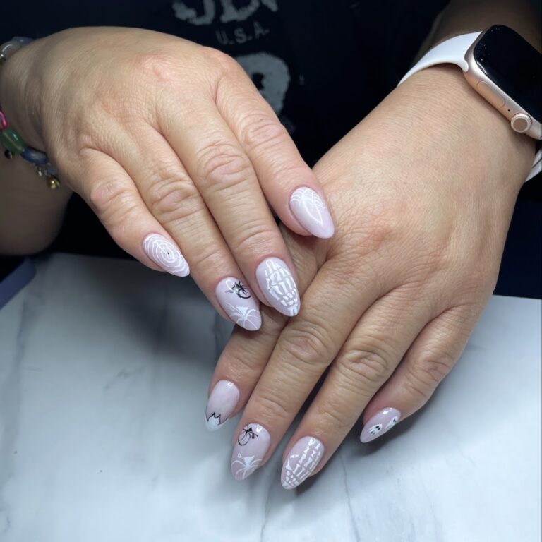 19329 vanguardia estilistas galerias pachuca salon de belleza 768x768