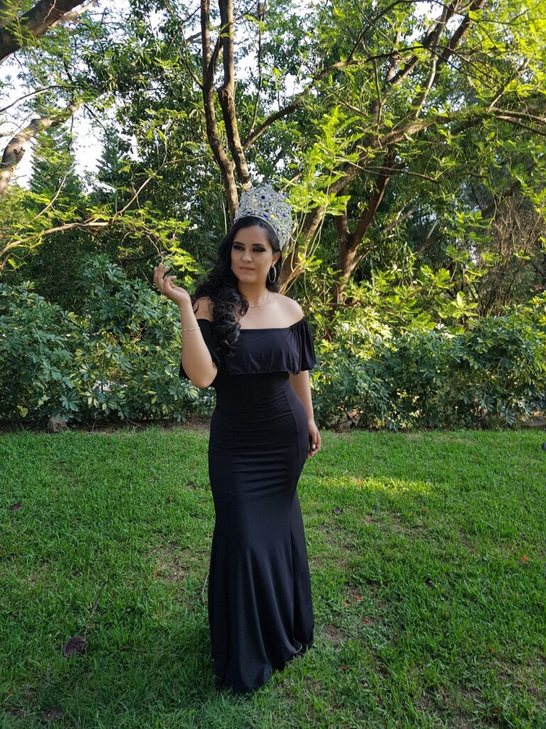 19337 alfredo maciel professional salon y peluqueria 768x1024