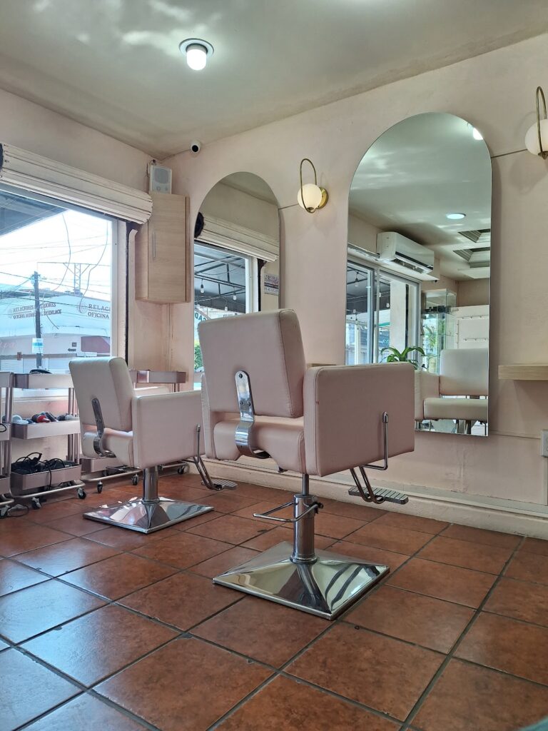 19391 kam styling studio 768x1024