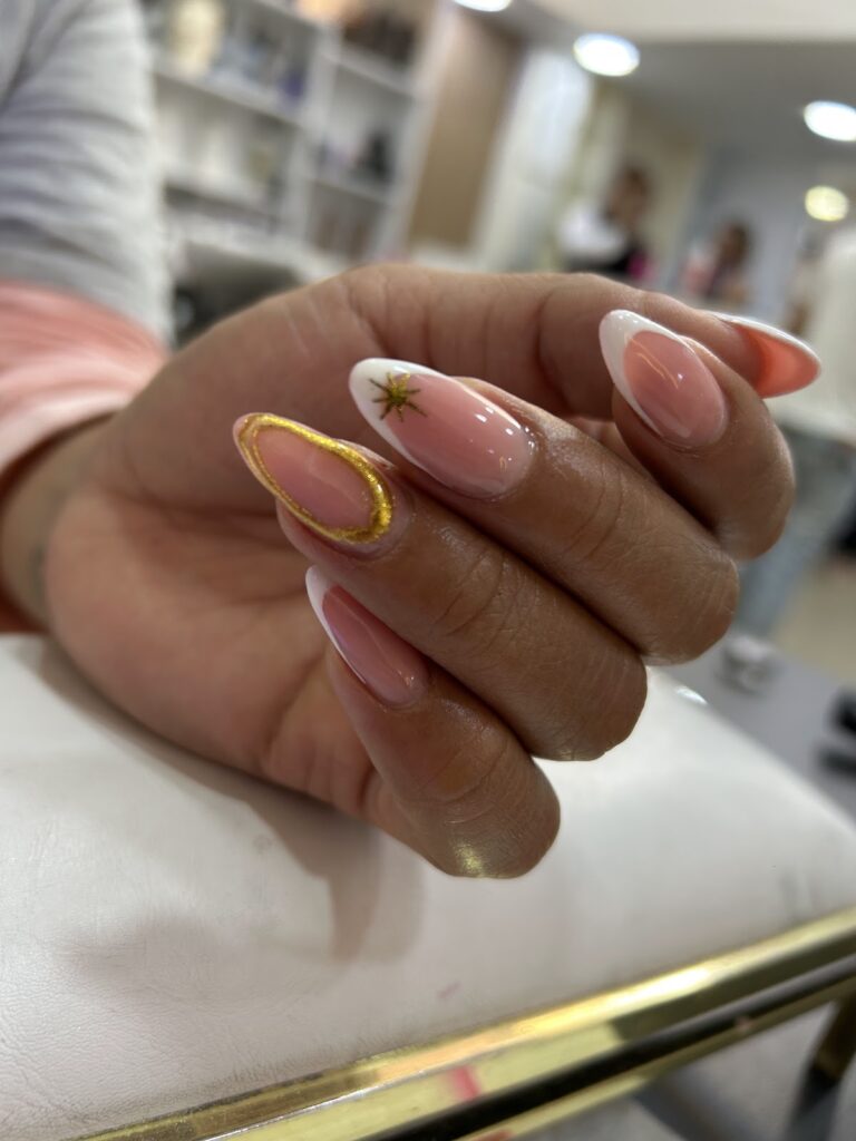 19415 studio blezza 768x1024