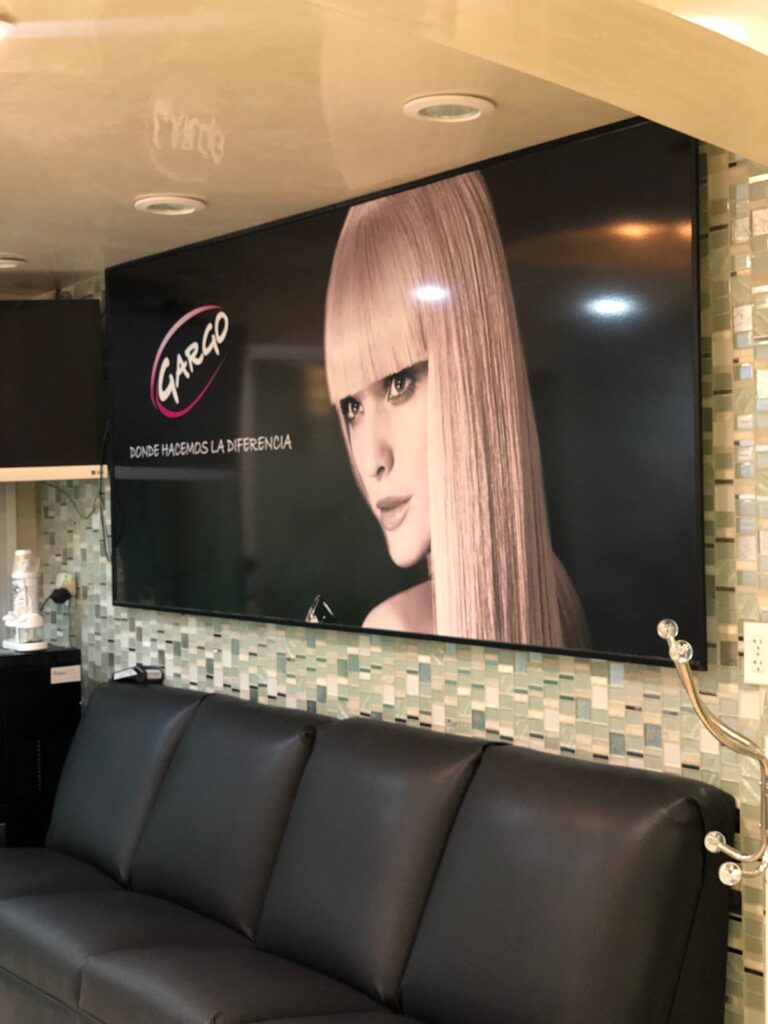 19423 salon gargo 768x1024