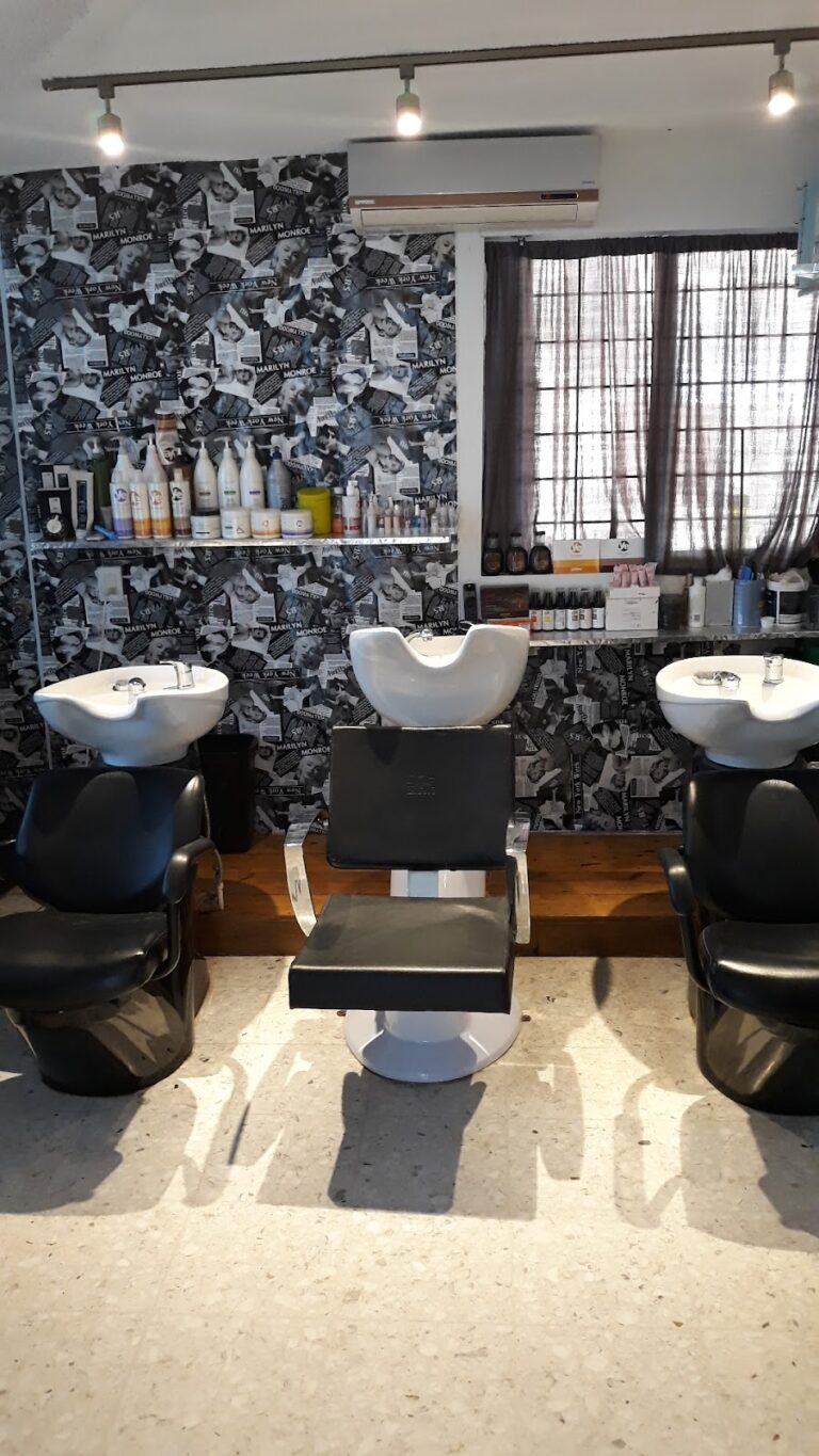 19444 salon 22 768x1365