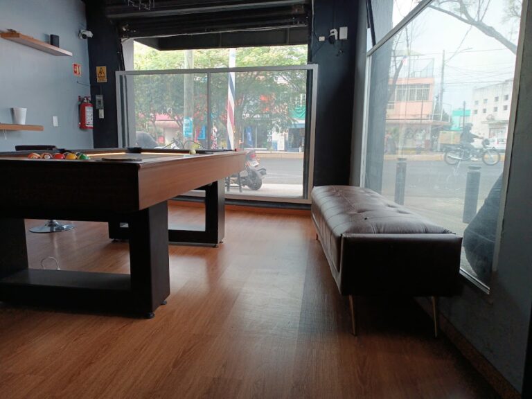 19687 mr. pedro tijeras barberia olimpica 768x576