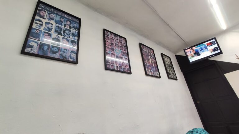 19905 mostachos barbershop 768x432