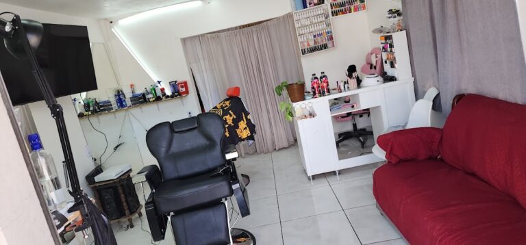 20002 barber shop jonblaks 768x358