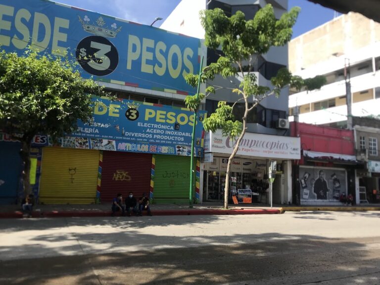 20112 papeleria tuxtla 768x576