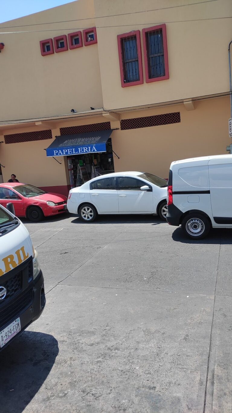 20221 papeleria xico 768x1365