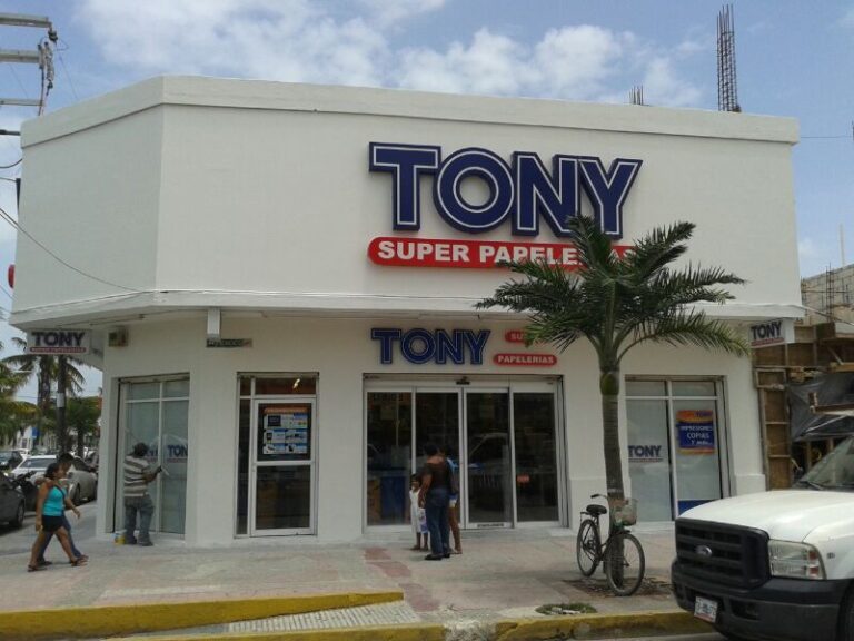 20421 tony superpapelerias 768x576