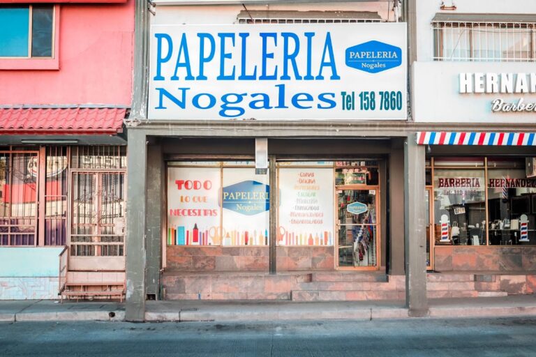 20474 papeleria nogales 768x512