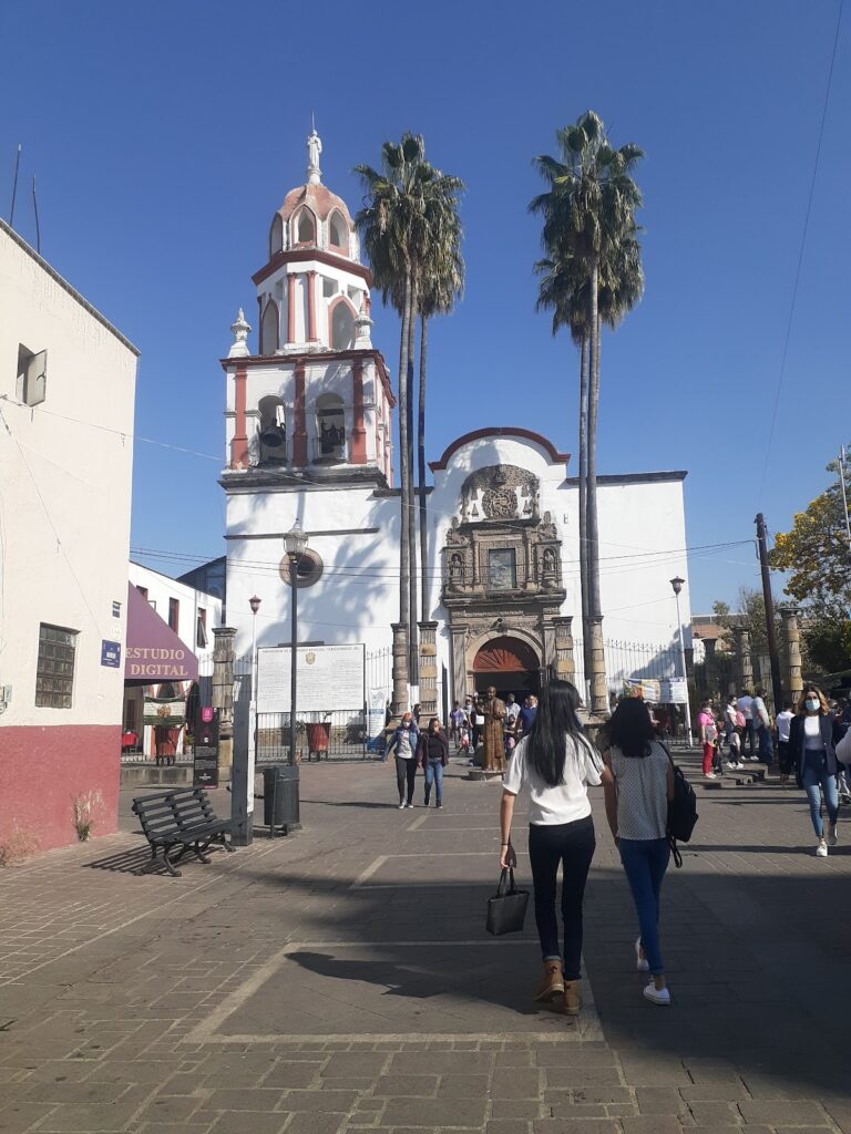 20759 foto estudio elias 768x1024