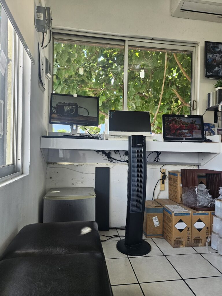 20820 fotolab digital 768x1024