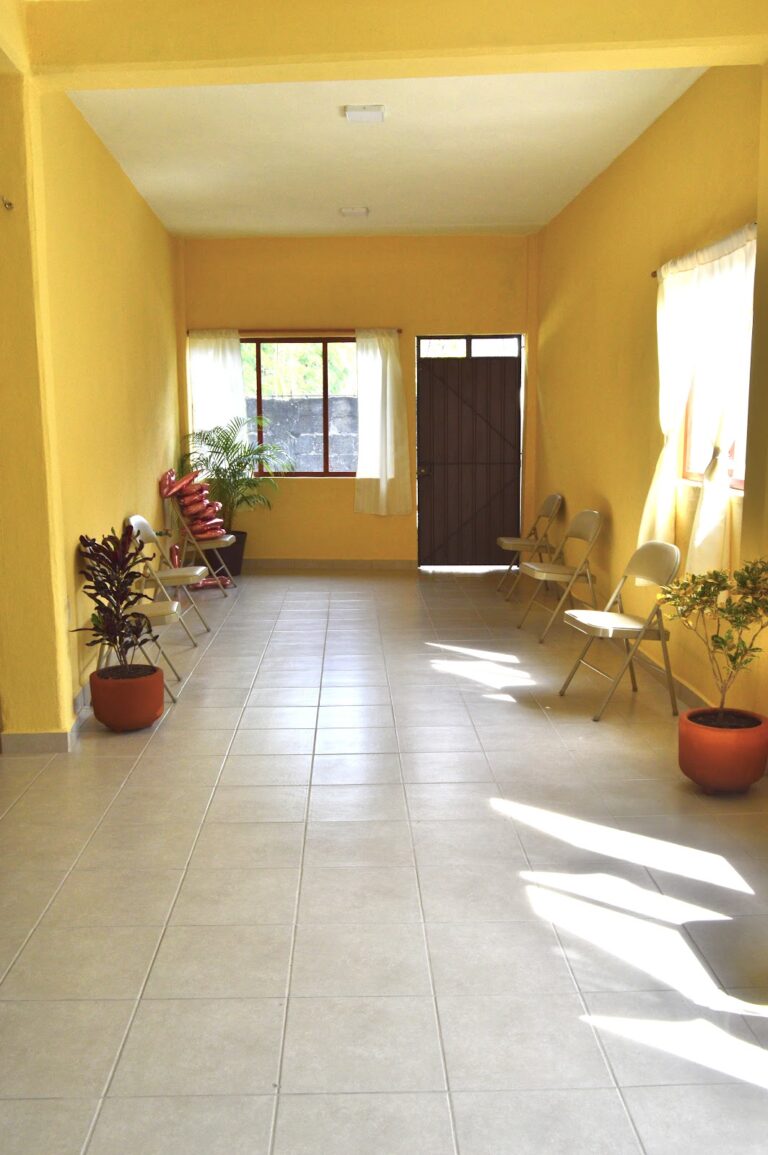 2111 dr. diego ortega. consultorio medico 768x1155