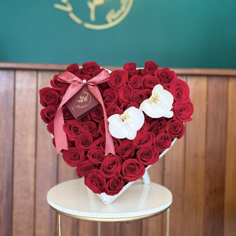 21745 las rosas floristeria 768x768