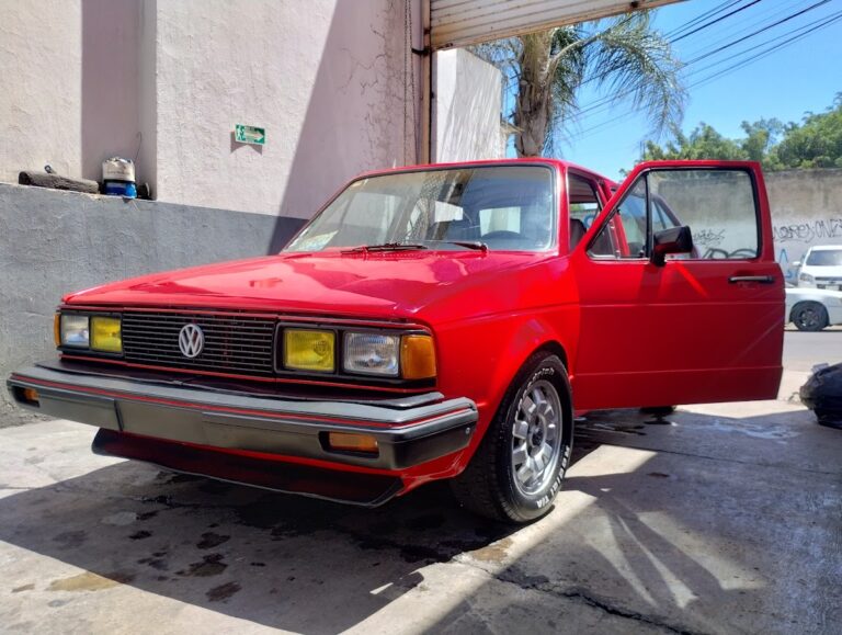 22297 taller mecanico geras 768x579