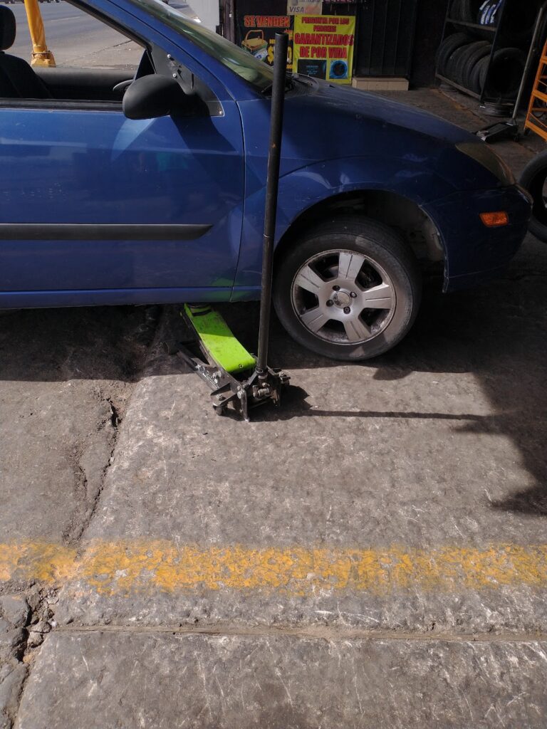 22573 llantera la 11 768x1024