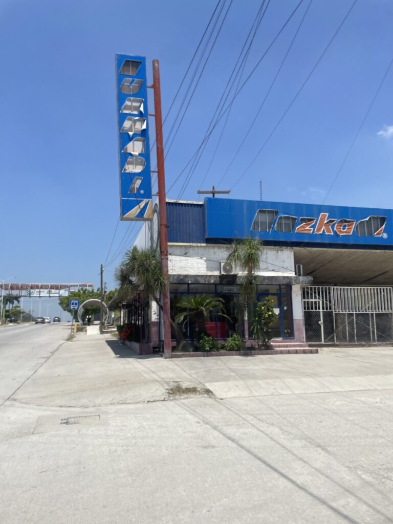 22945 llantera del campo 768x1024