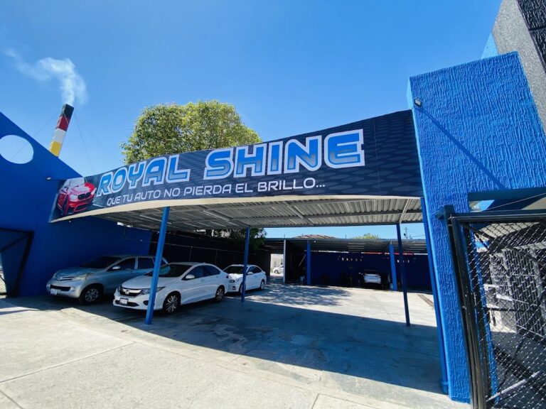 23119 royal shine auto spa 768x576