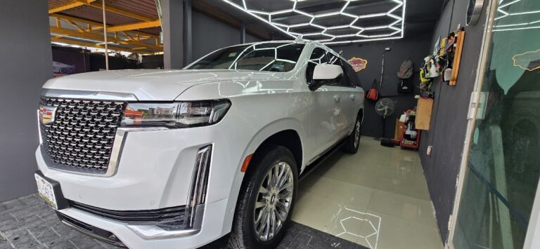 23131 garage car detailing 768x355