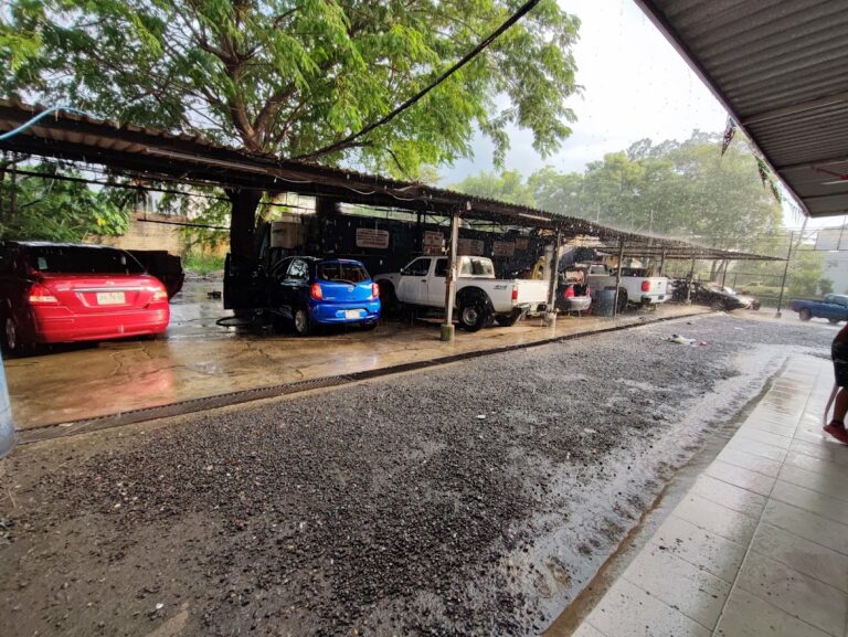 23187 autolavado splash 768x577