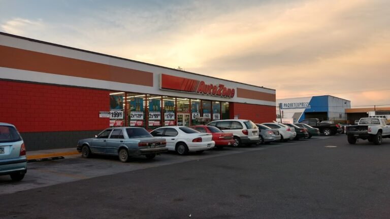 23615 refaccionaria autozone 768x432