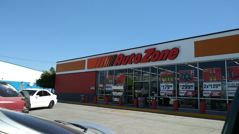 23627 refaccionaria autozone 768x432
