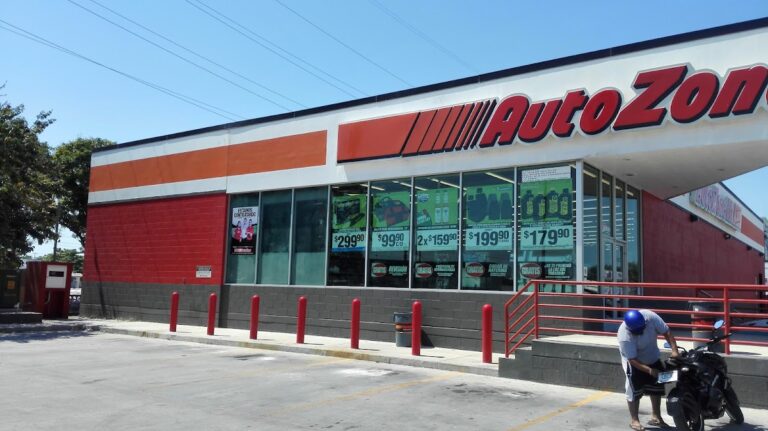 23633 refaccionaria autozone 768x431