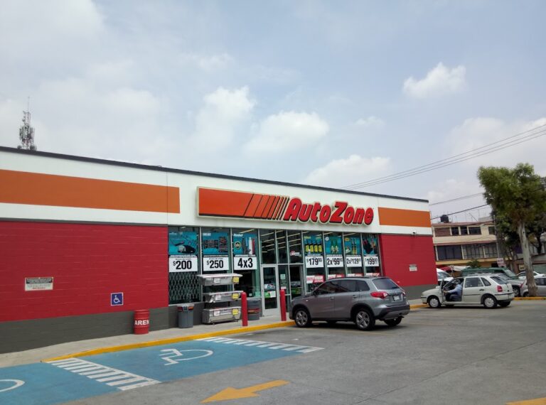 23906 refaccionaria autozone 768x570