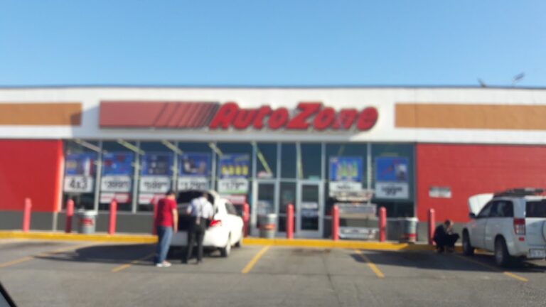 24004 refaccionaria autozone 768x432