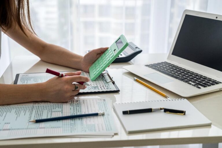 25698 despacho contable flores berlanga 768x512