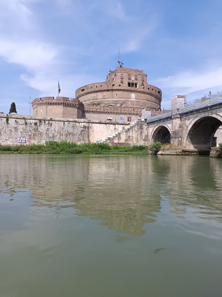 26447 geo tours agencia de viajes 768x1024