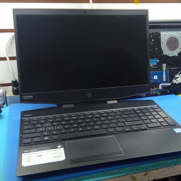 2693 power on 8211 acapulco 768x768