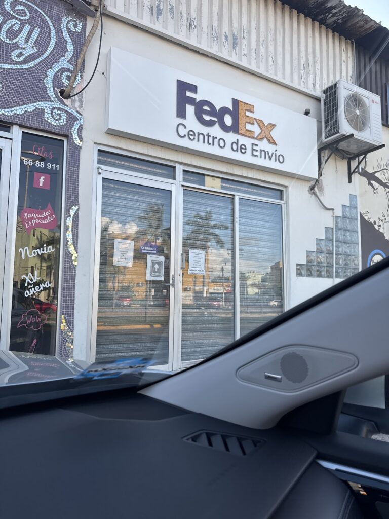 27401 centro de envio fedex 768x1024