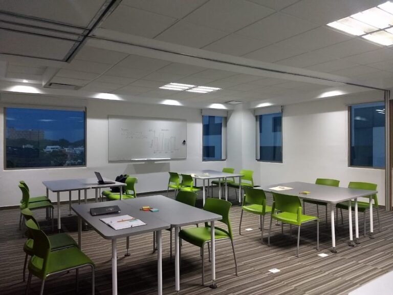 27581 corporativo carmen business center 768x576