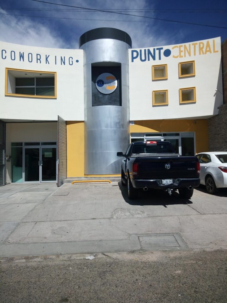 27628 punto central coworking 768x1024