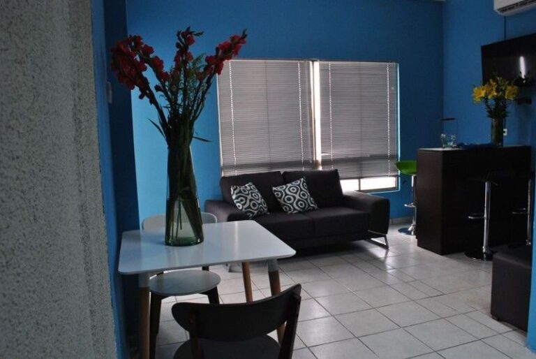 27828 floressa 768x514