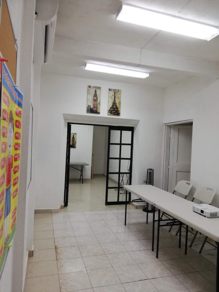 28017 centro linguistico cultural de las californias 768x1024