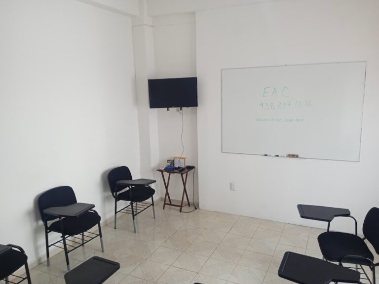 28040 eac english academy 768x576