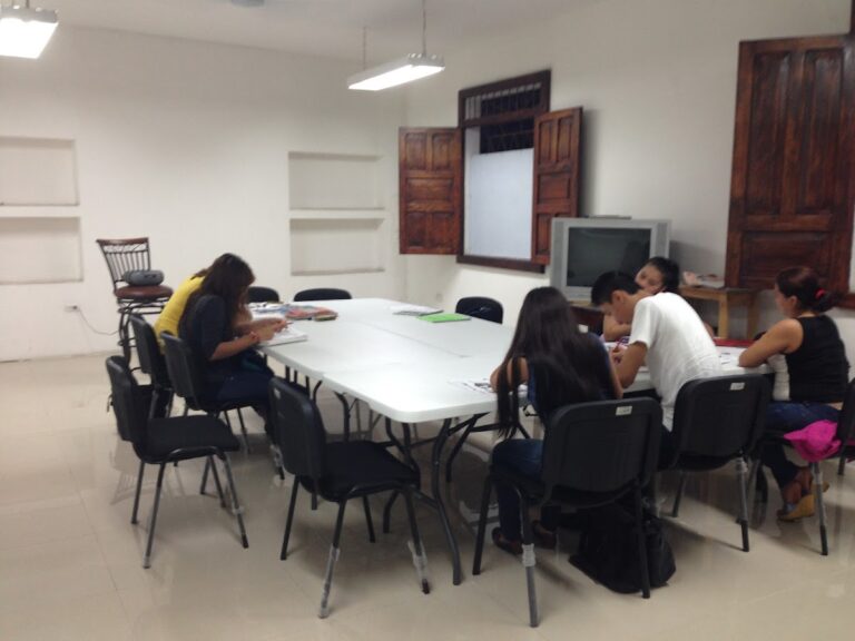 28058 instituto de ingles javier mckeever 768x576